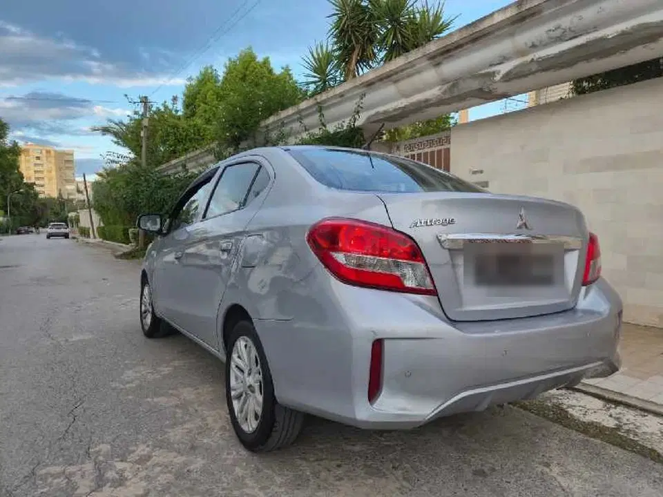 Mitsubishi Lancer, photo 1 sur 6