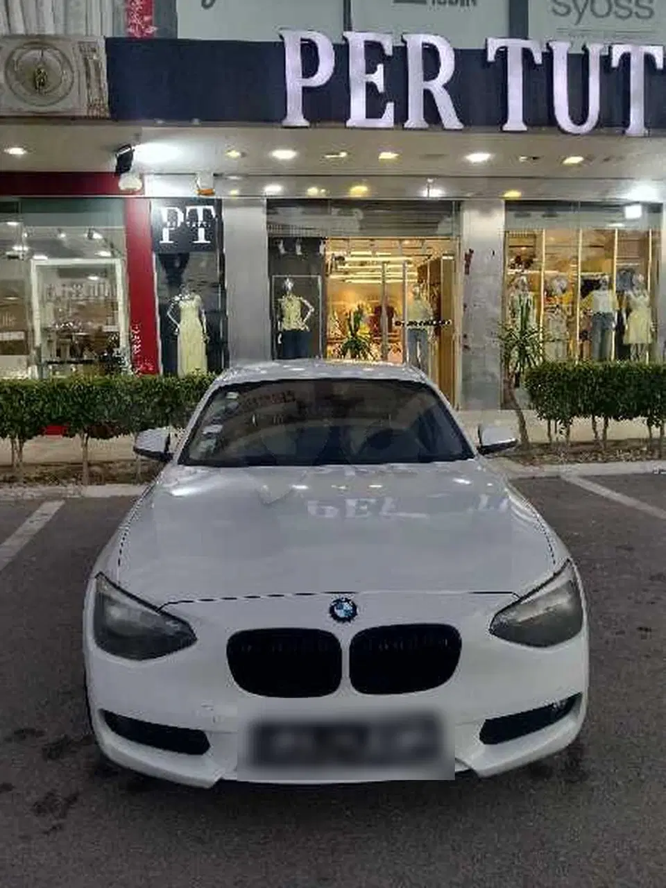 BMW Série 1, photo 1 sur 6