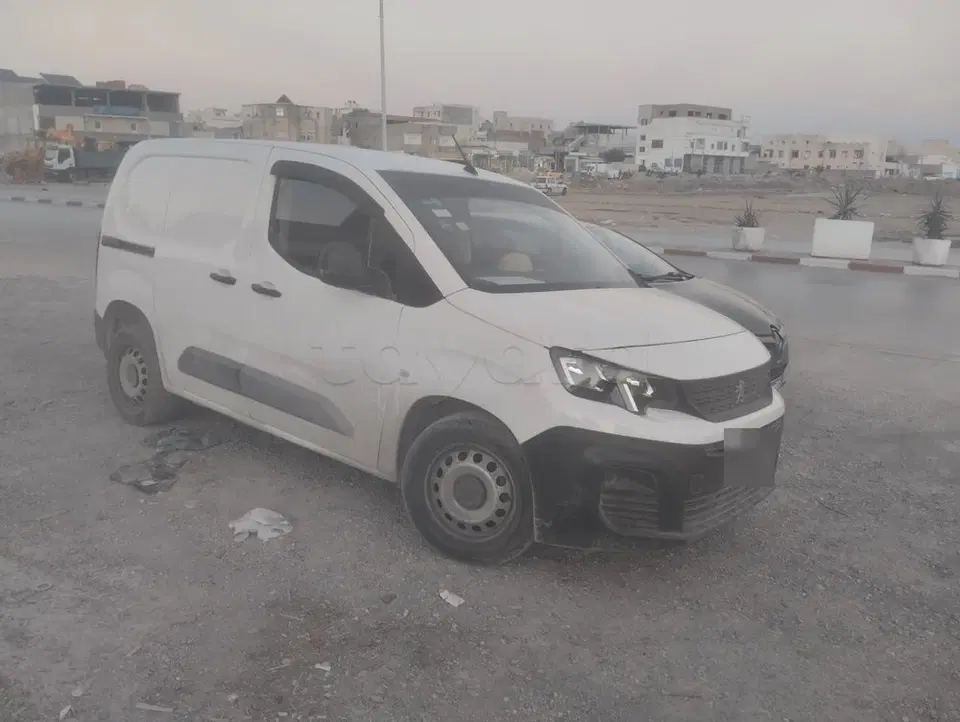 Peugeot Partner, photo 1 sur 5