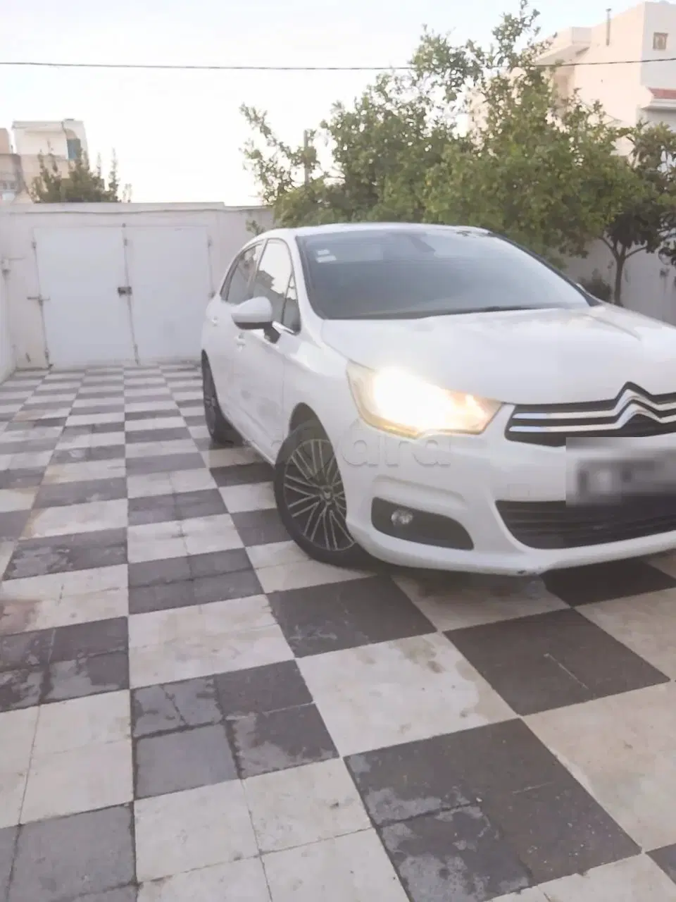 Citroën C4, photo 1 sur 6