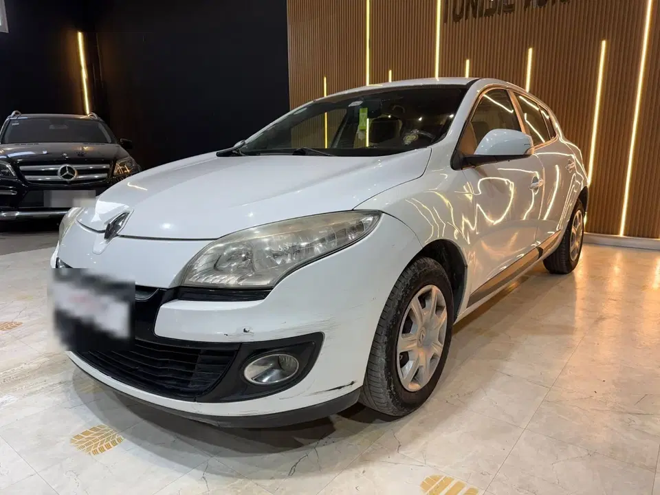 Renault Mégane, photo 1 sur 6