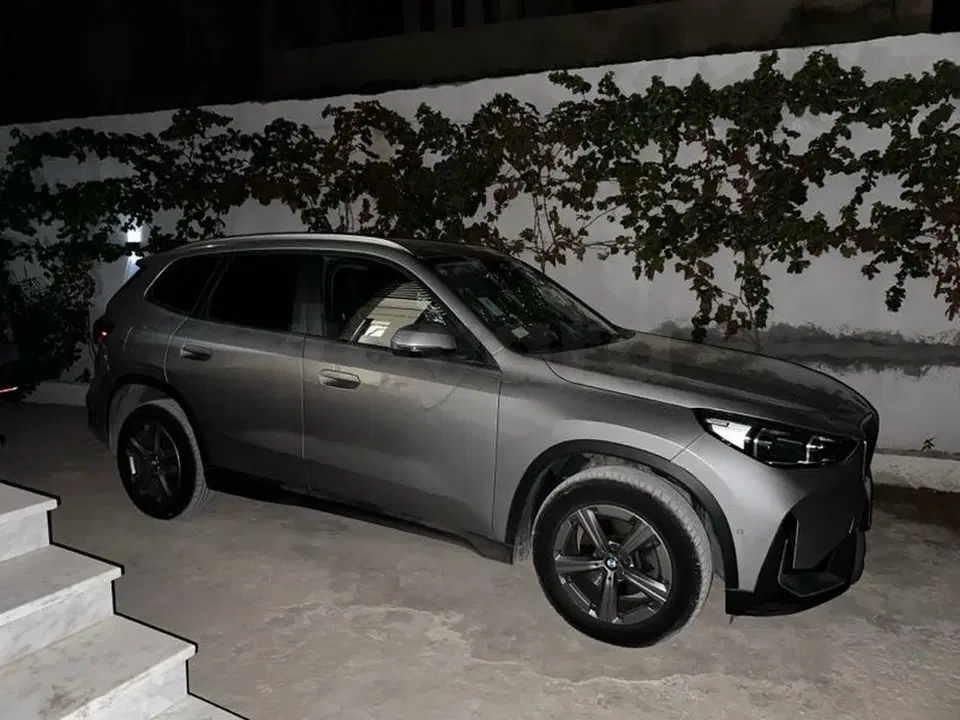 BMW X1, photo 1 sur 6