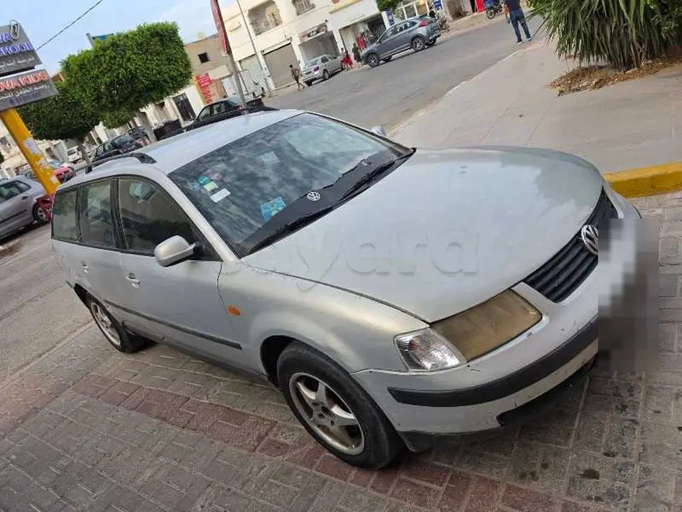 Volkswagen Passat, photo 1 sur 6