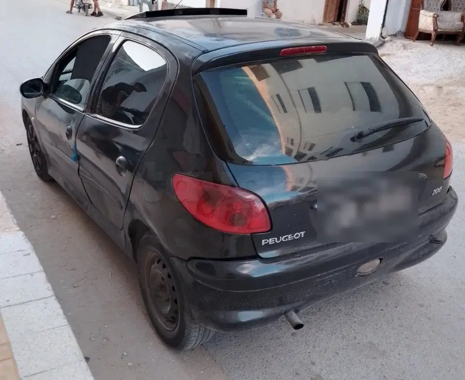 Peugeot 206, photo 1 sur 2