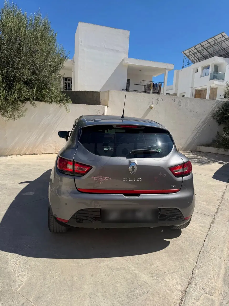 Renault Clio, photo 1 sur 6