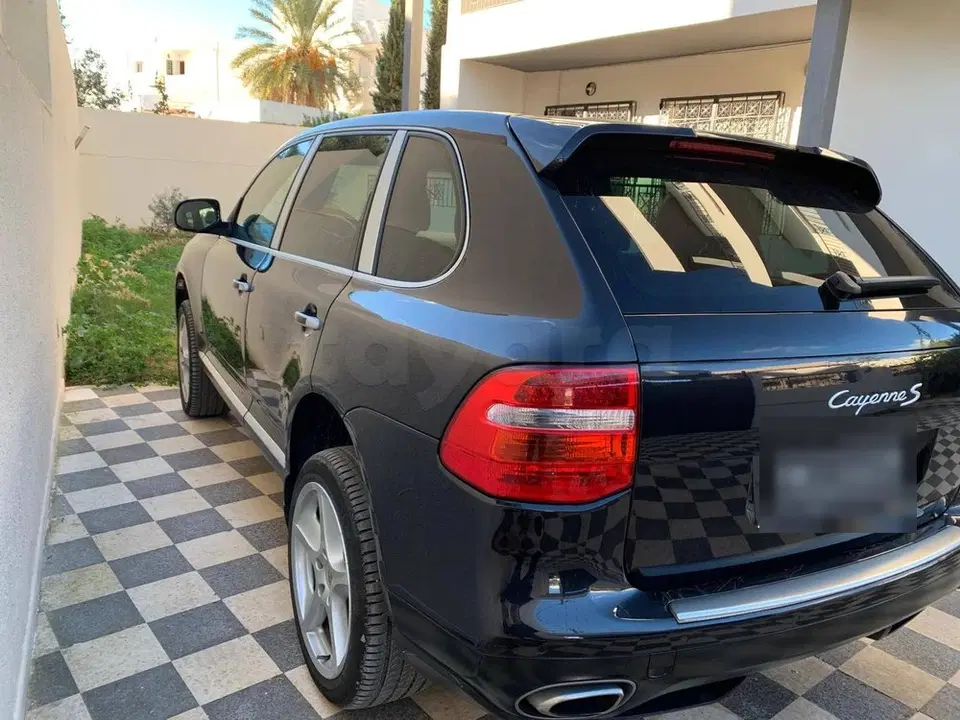 Porsche Cayenne, photo 1 sur 6