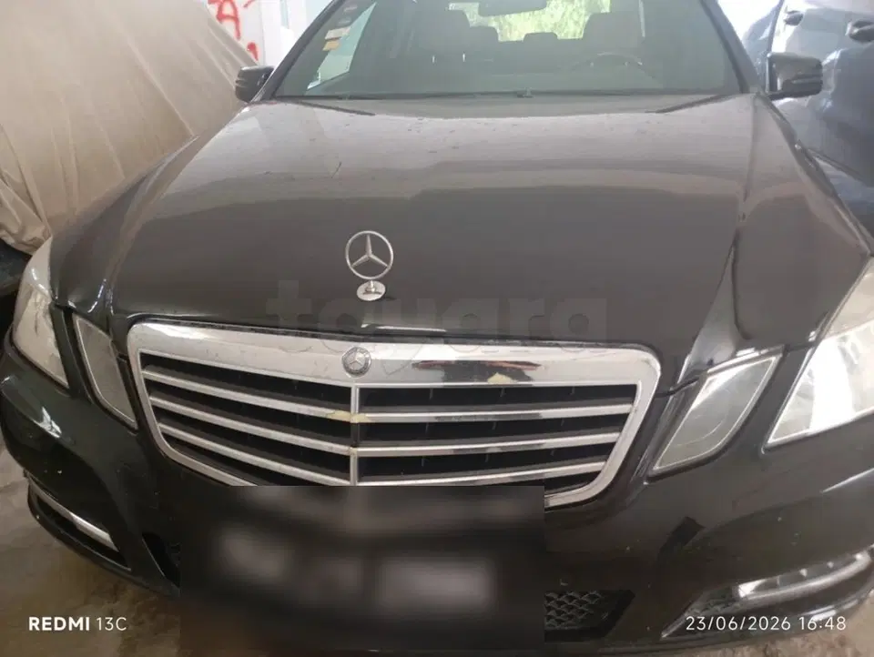 Mercedes-Benz Classe E, photo 1 sur 6