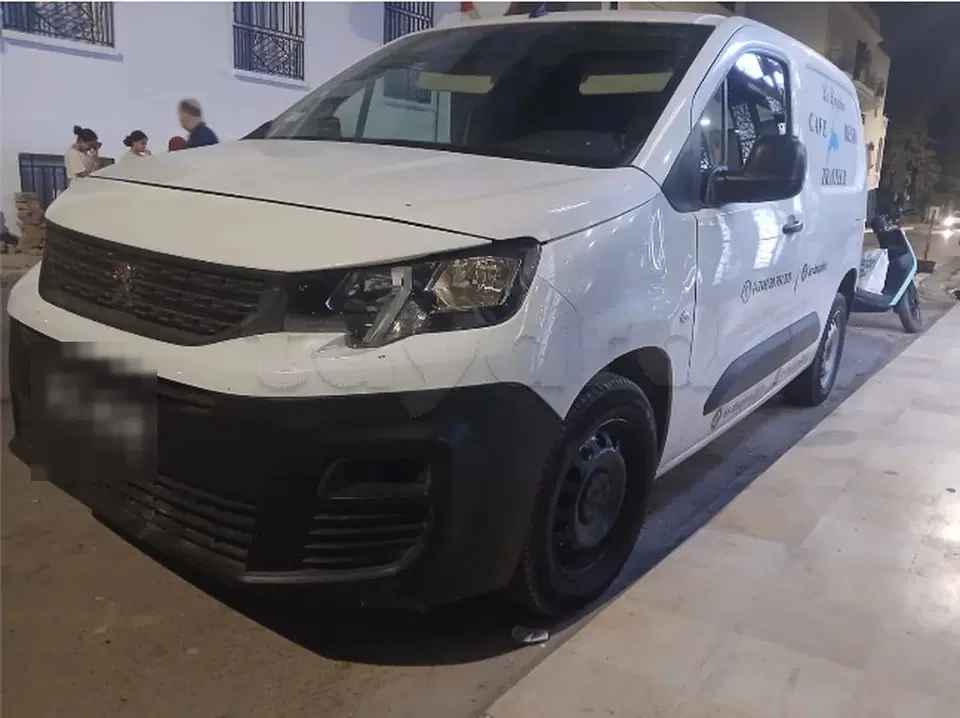 Peugeot Partner, photo 1 sur 5