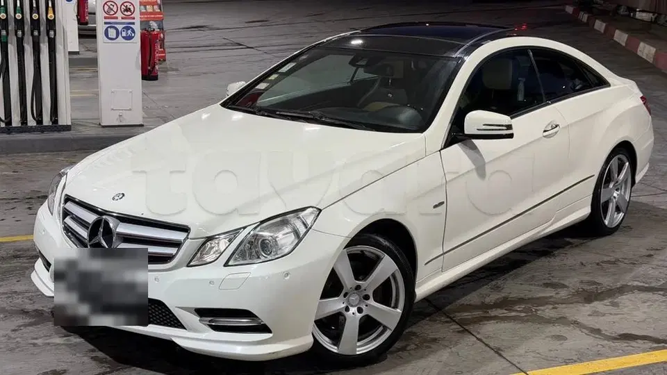 Mercedes-Benz E Coupé, photo 1 sur 6