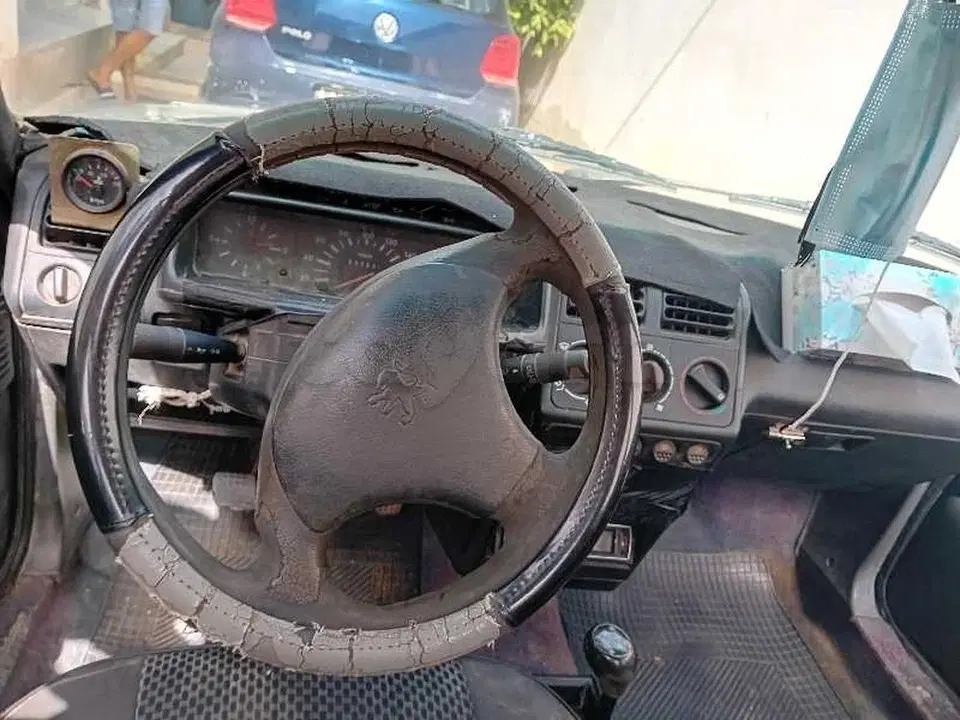 Peugeot 205, photo 1 sur 6