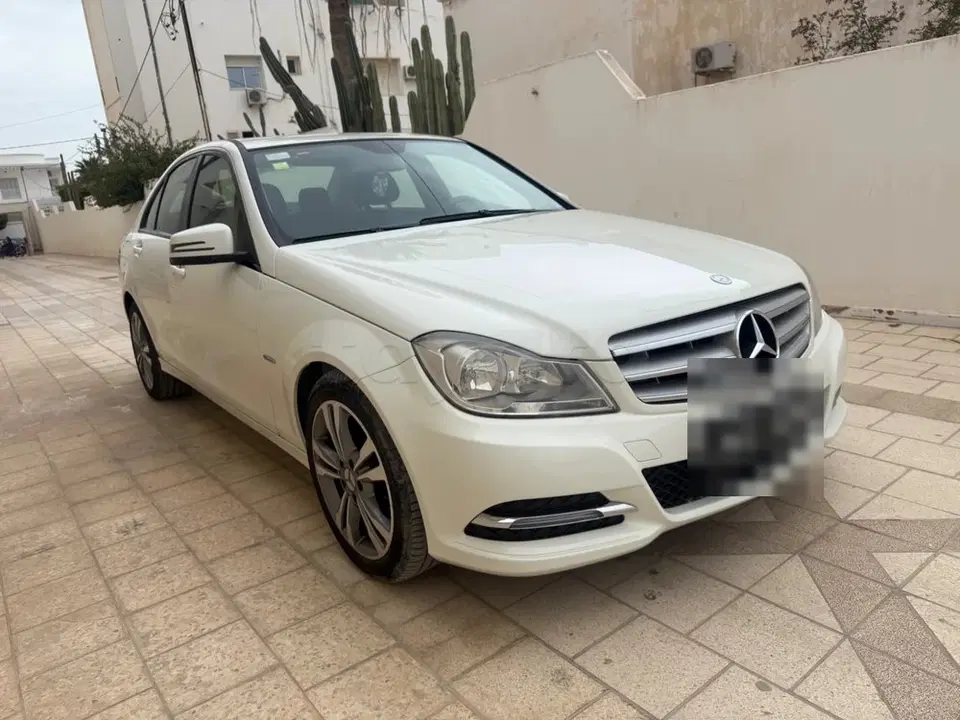 Mercedes-Benz Classe C, photo 1 sur 6