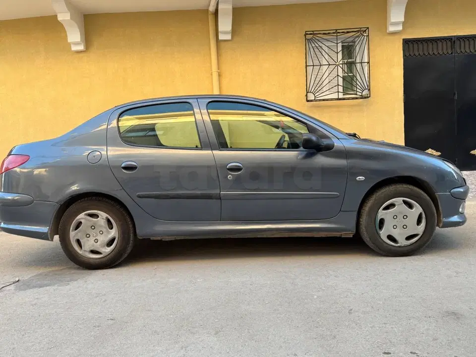 Peugeot 206, photo 1 sur 6