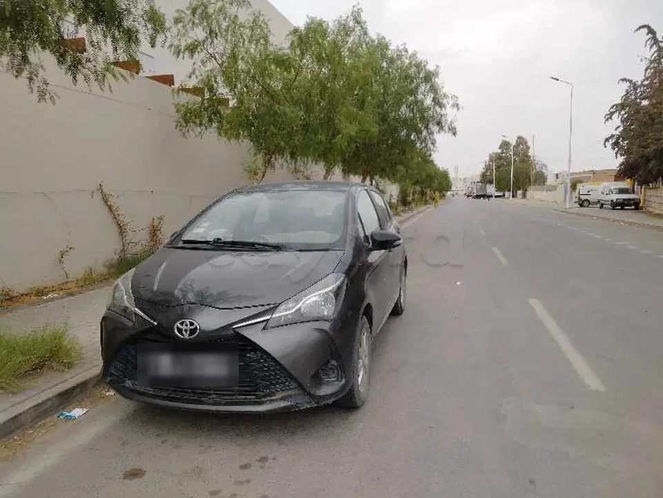 Toyota Yaris, photo 1 sur 4
