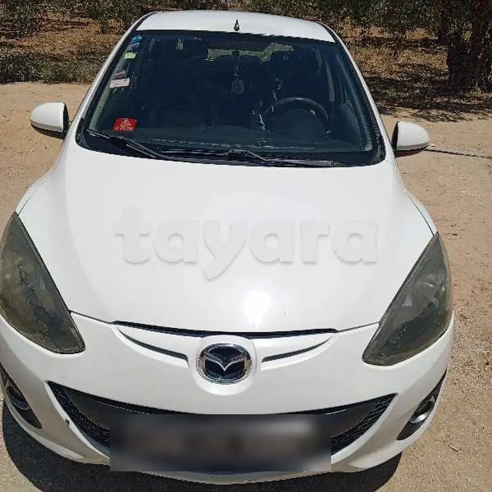 Mazda 2, photo 1 sur 5