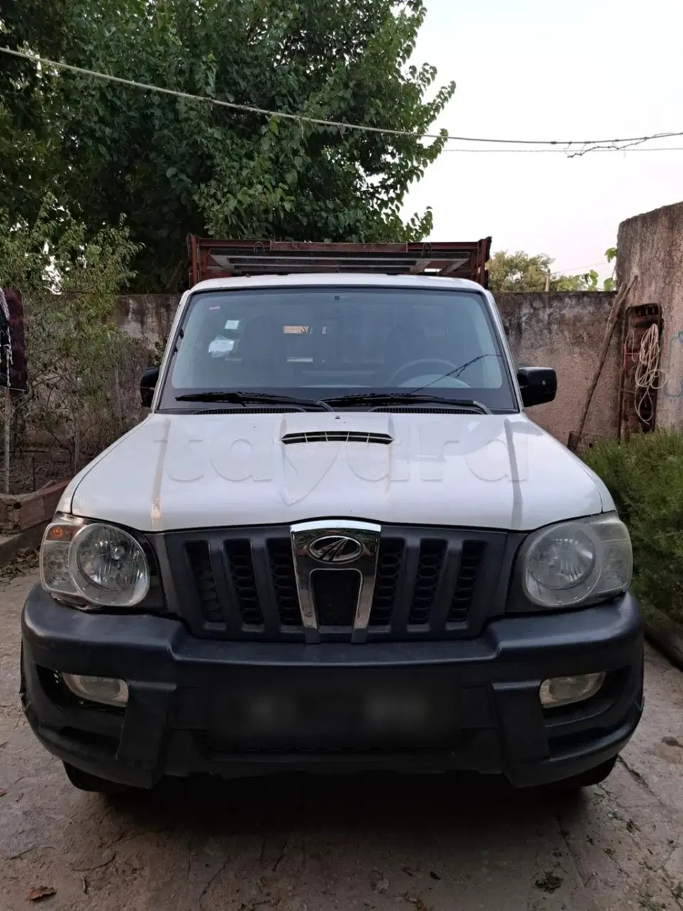 Mahindra Scorpion, photo 1 sur 4
