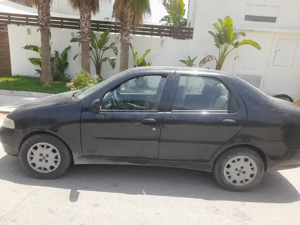 Fiat Siena, photo 1 sur 4