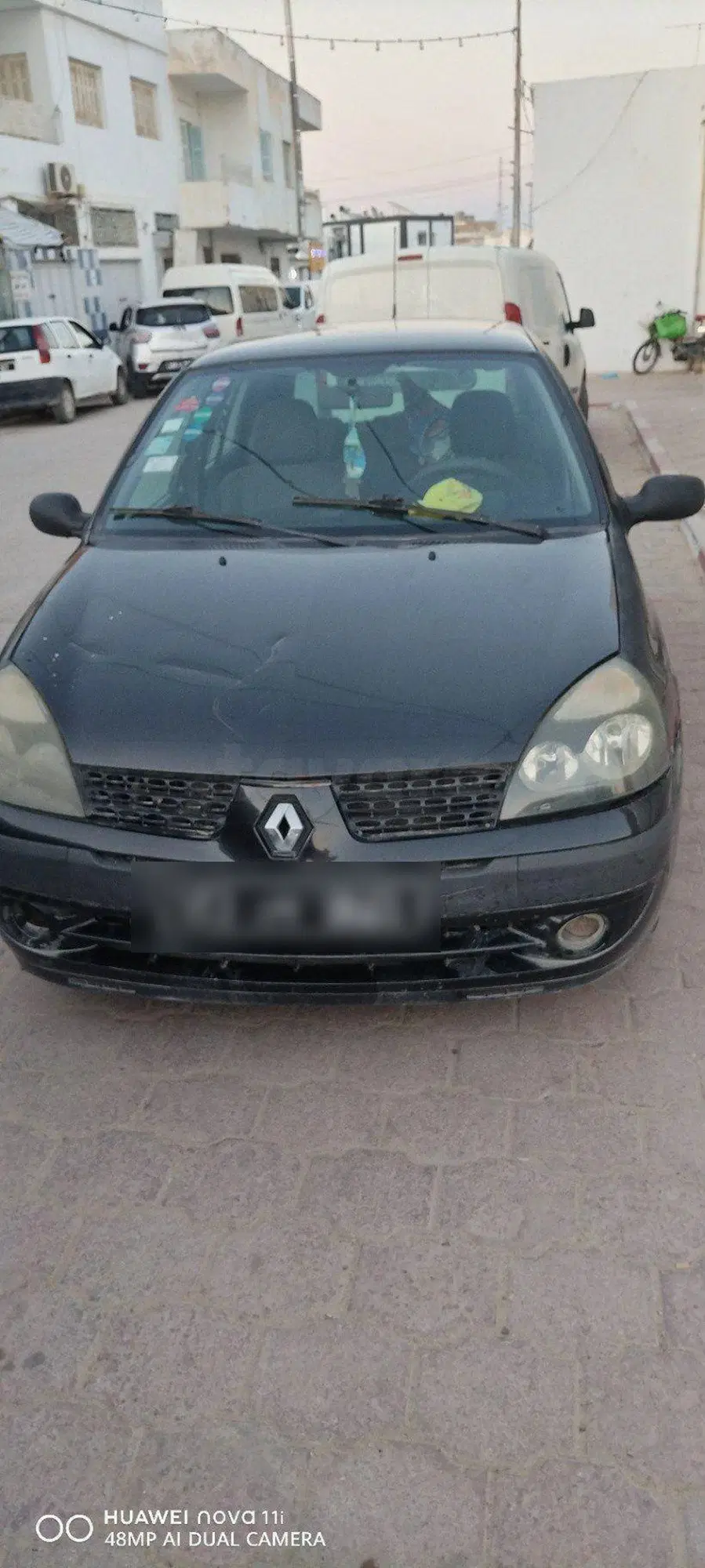 Renault Clio, photo 1 sur 6